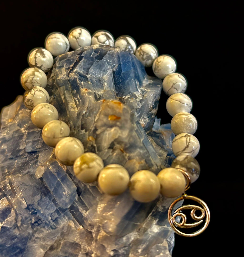 ✨ Zodiac Vibes Crystal Bracelet Collection – Wear Your Sign, Own Your Power (With Zodiac Description Card)